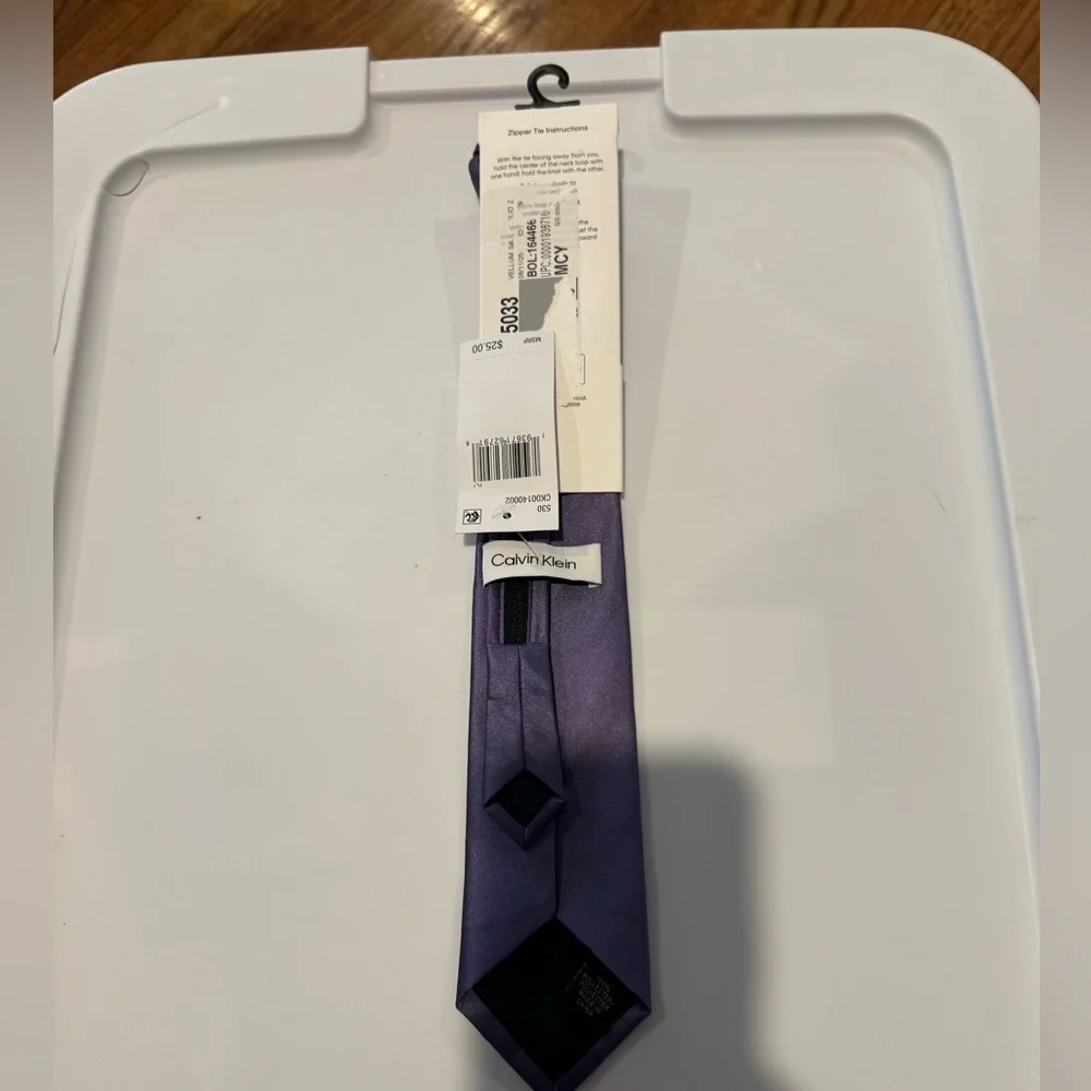 NWT Calvin Klein Boys Solid Zipper Tie Easter Spring‎ Summer Wedding